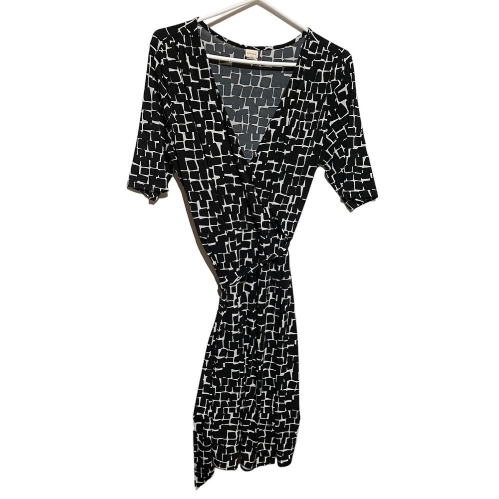 Merona Black and White Geometric Print Knee Length Faux Wrap Dress Size L